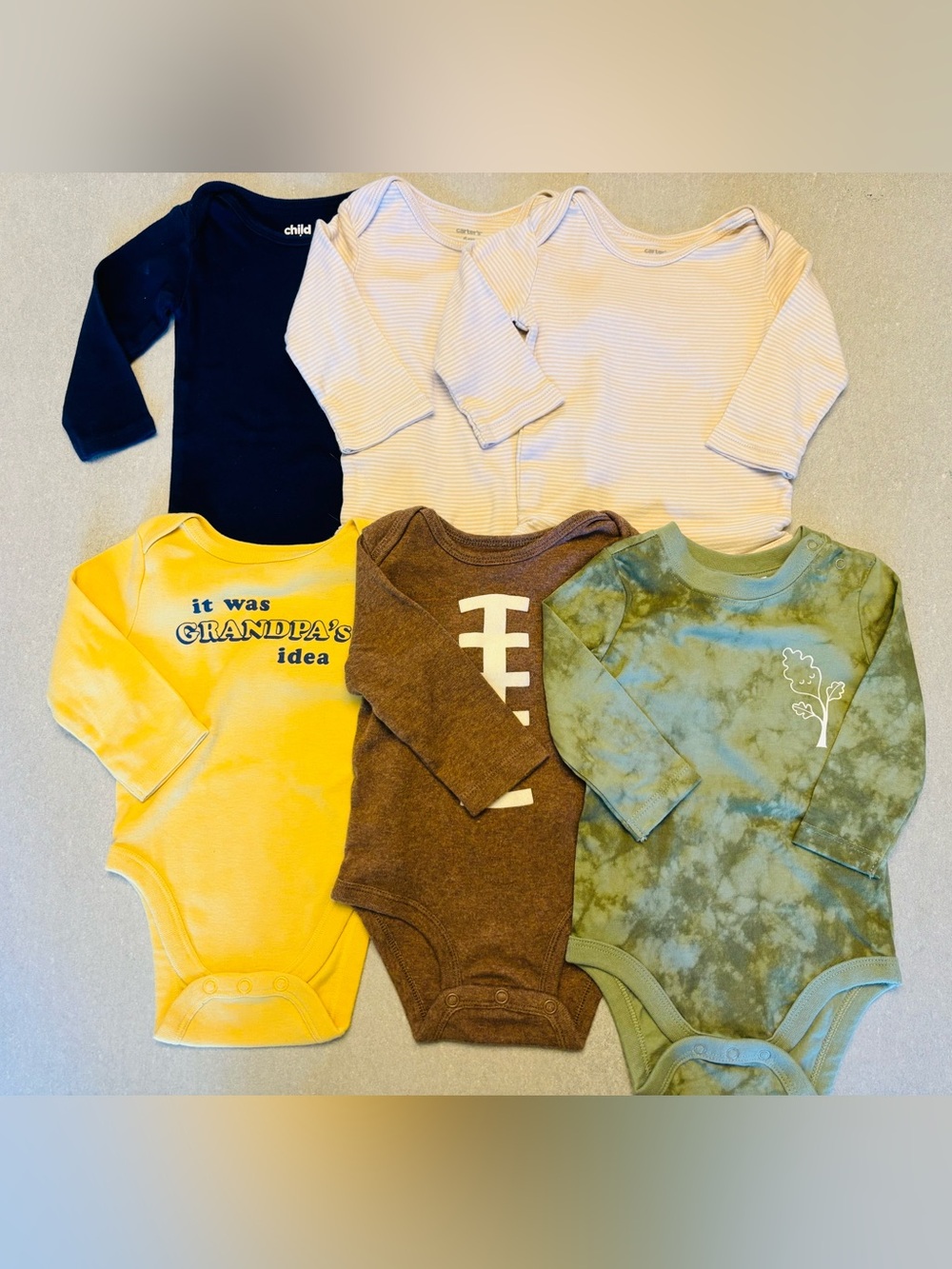 Carter’s Bodysuits - Picture 4 of 4